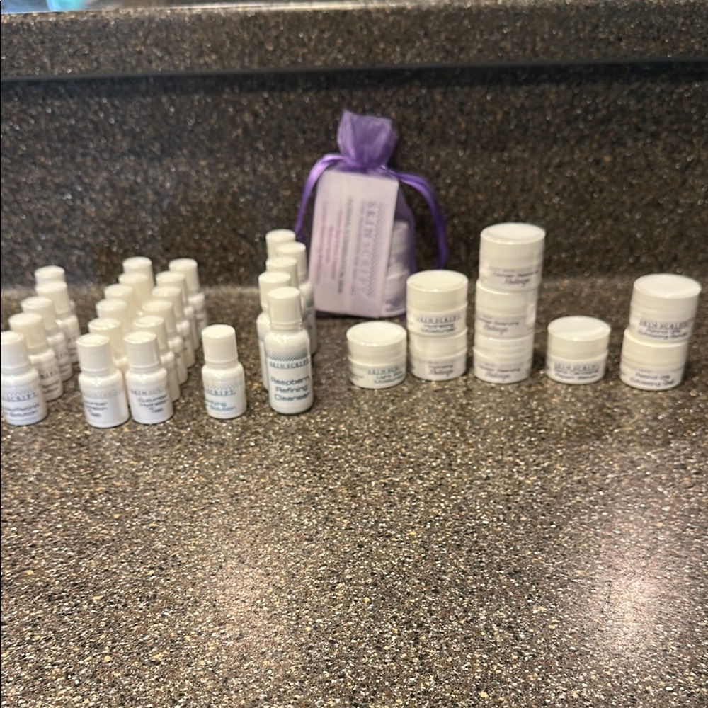 Large lot of Skin Script samples
